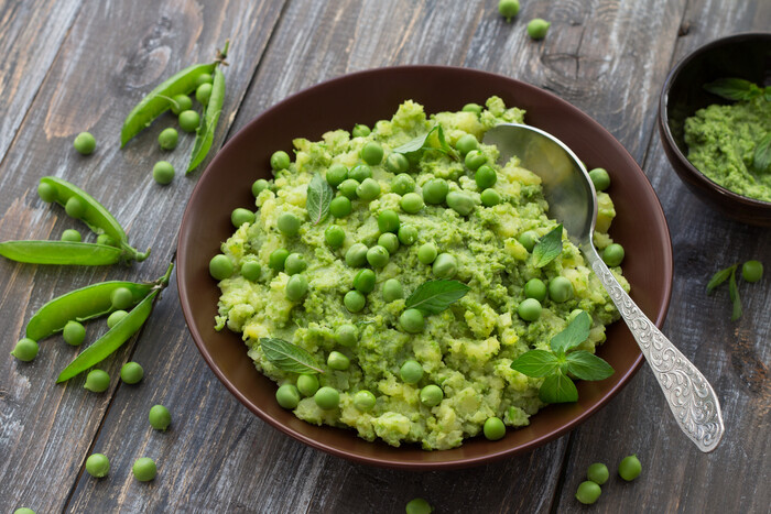 https://cl-jumbo-recipes-cms.ecomm.cencosud.com/cms/cl/Recetas_Jumbo/view_version/65a75a3e9f53ff31914b1bc0/501a7bd8-2260-4afe-a987-7f5dca63b2d4.jpg