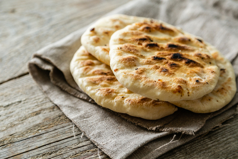 https://cl-jumbo-recipes-cms.ecomm.cencosud.com/cms/cl/Recetas_Jumbo/view_version/662f0ac49c9fecd5cbd18d64/2981f606-655c-44b4-872c-c86a1ce4970b.jpg