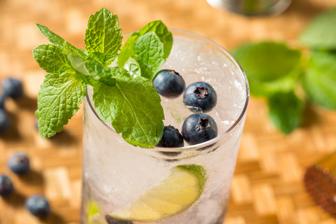https://cl-jumbo-recipes-cms.ecomm.cencosud.com/cms/cl/Recetas_Jumbo/view_version/66464fcef56ba1b1df739102/78f554fa-86bc-4f9e-9a16-6108023c3acc.jpg
